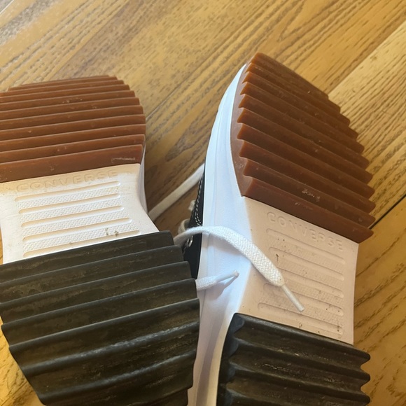 Converse Run Star Hike High Black/white- Women’s 8.5 - Picture 4 of 5